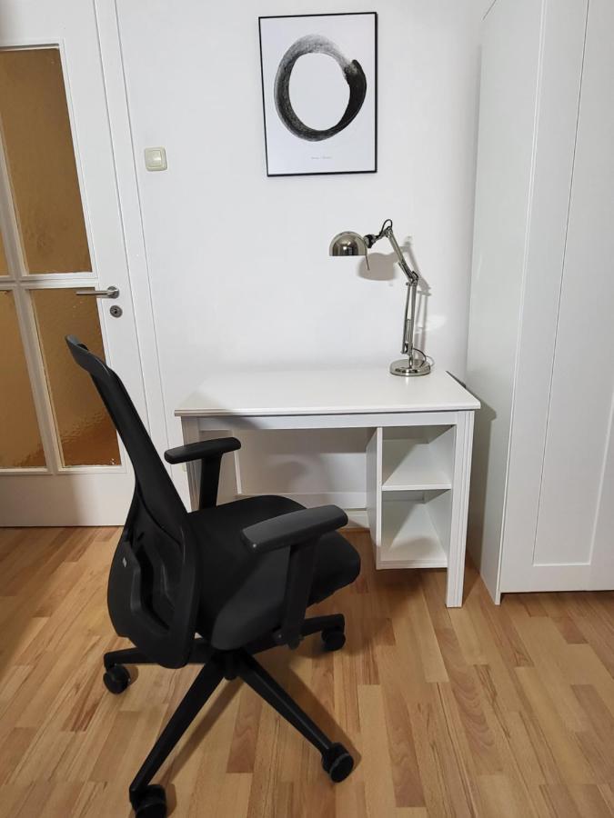 Apartment Naehe Duesseldorf Messe Expo, Airport, Train Station Ντούισμπουργκ Εξωτερικό φωτογραφία